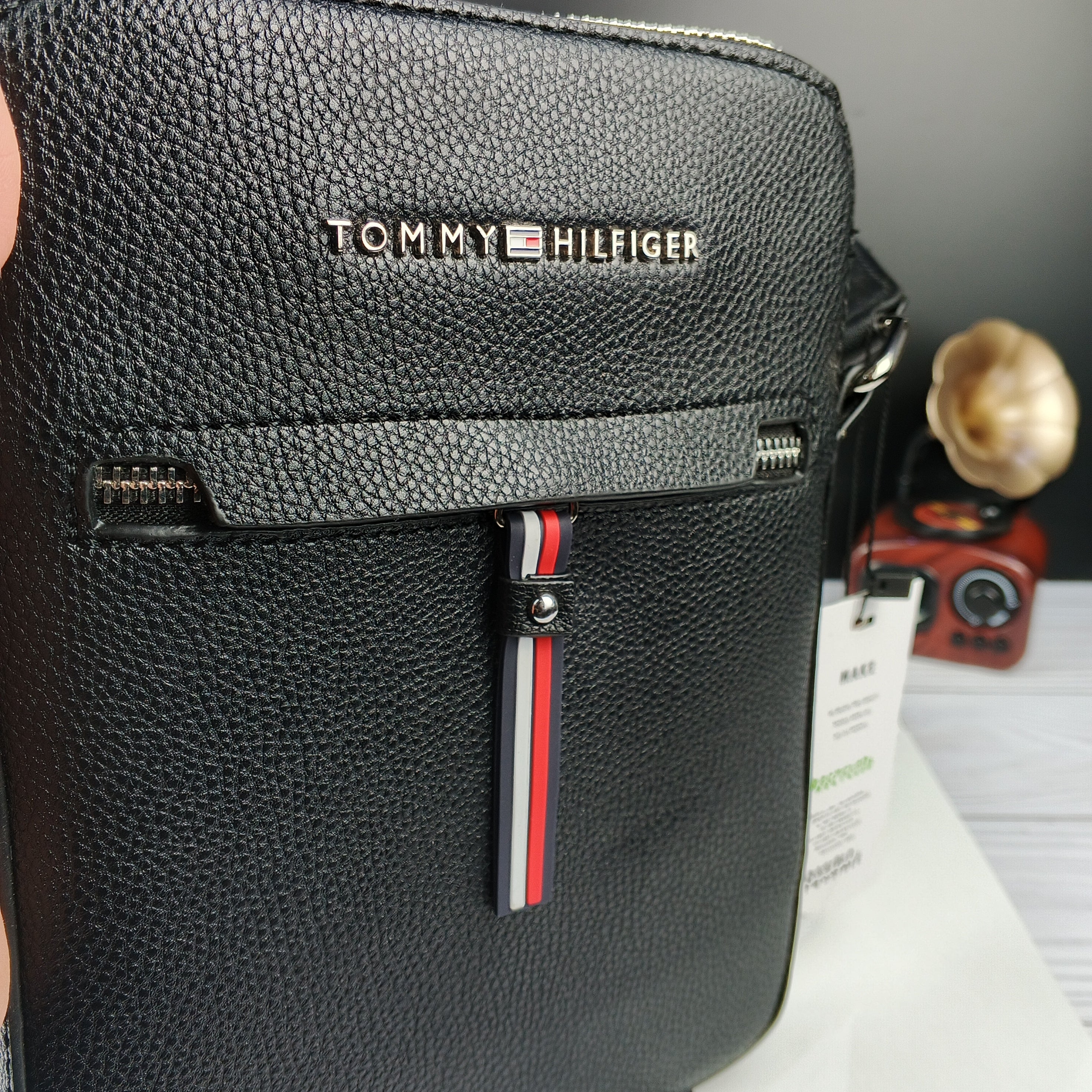 SACOCHE TOMMY QUALITÉ PREMIUM VN-245