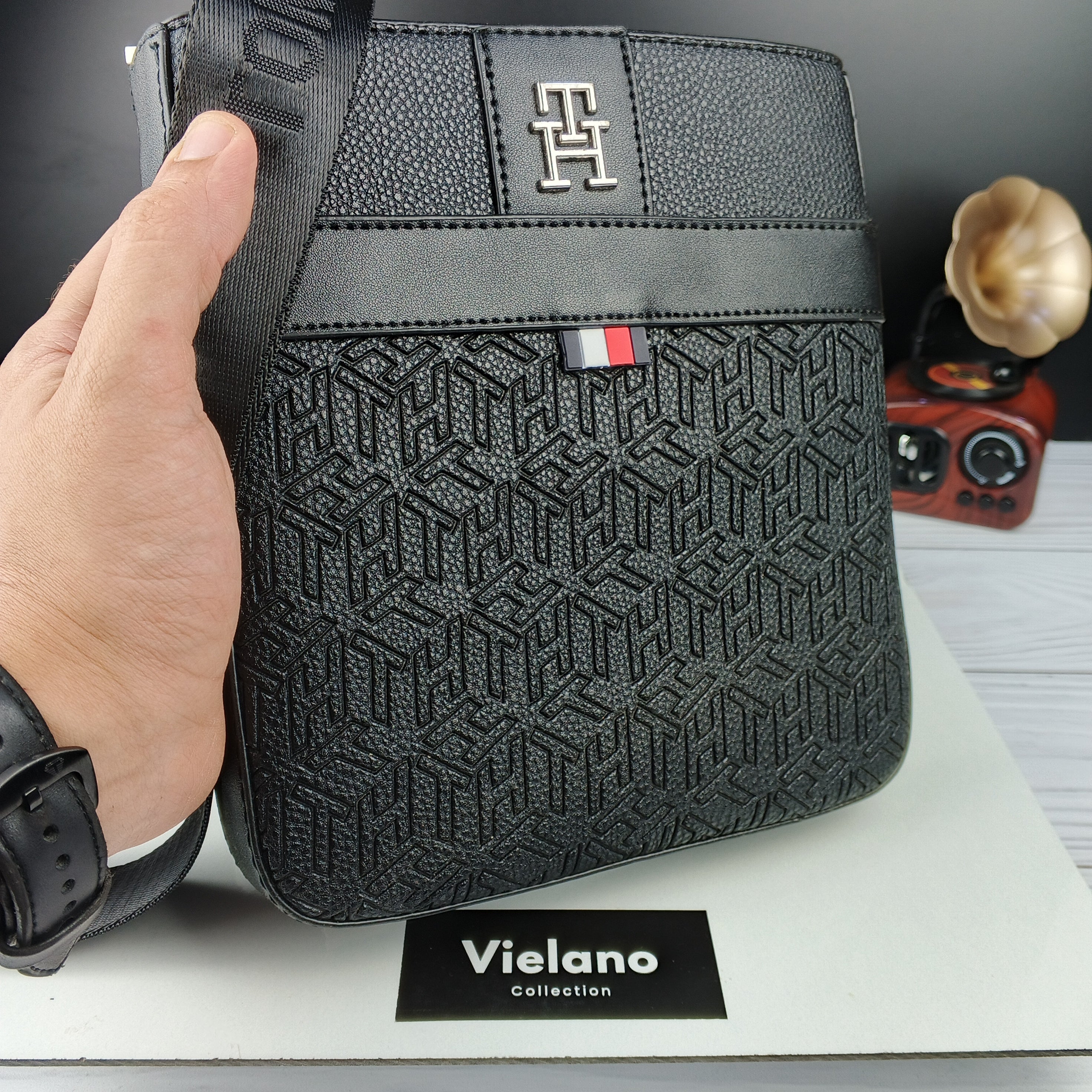 SACOCHE TOMMY QUALITÉ PREMIUM VN-243