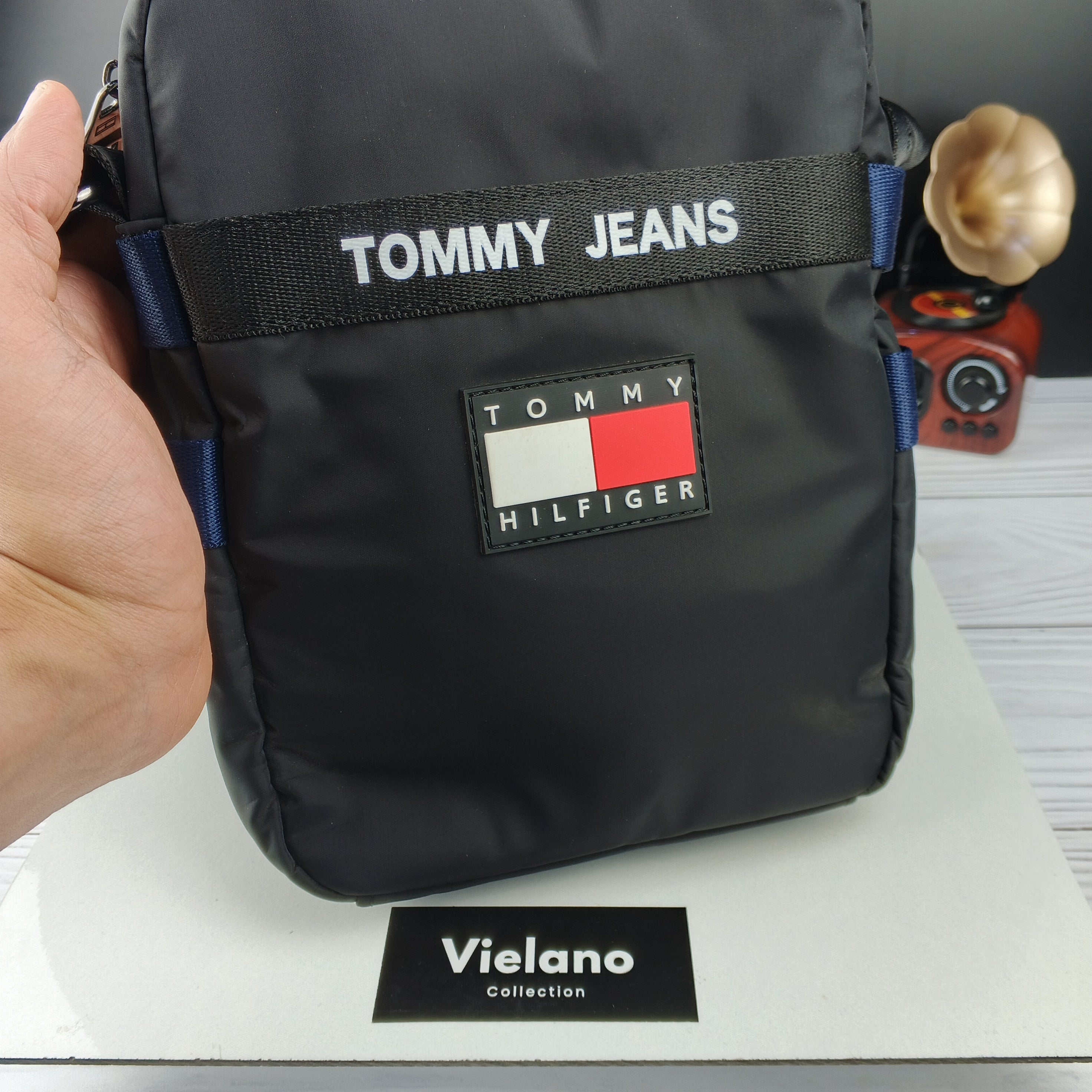 SACOCHE TOMMY QUALITÉ PREMIUM VN-258