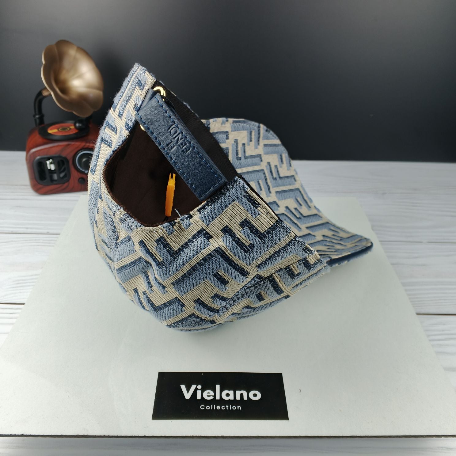 CASQUETTE FENDI QUALITÉ PREMIUM VN-152