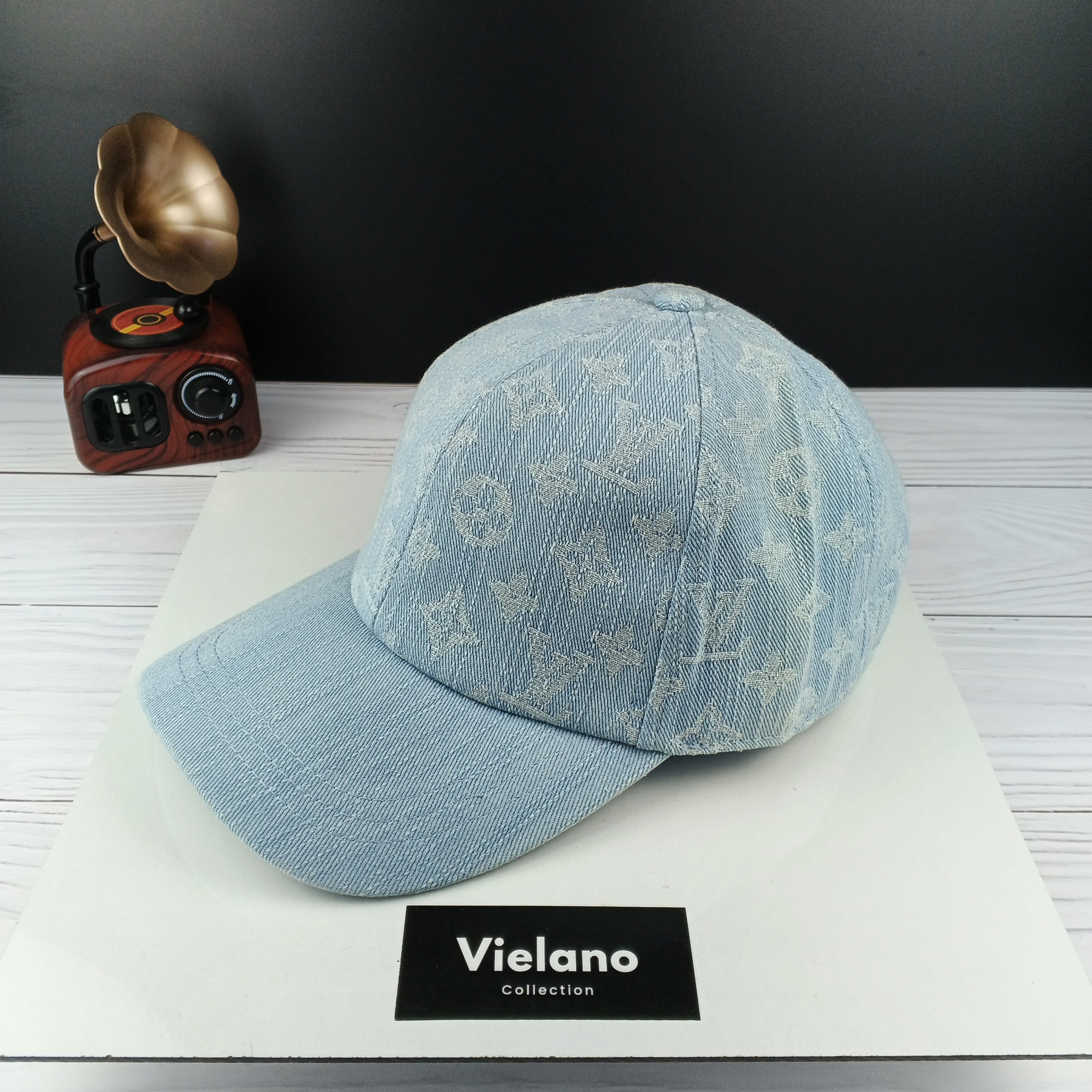 CASQUETTE LV QUALITÉ PREMIUM VN-329