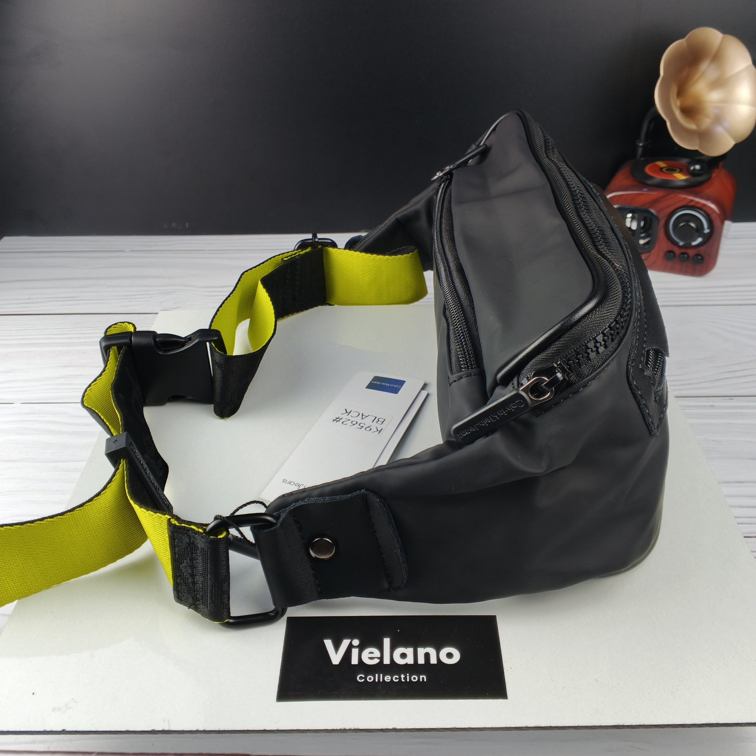 SACOCHE BANANA CALVIN KLEIN QUALITÉ PREMIUM VN-250