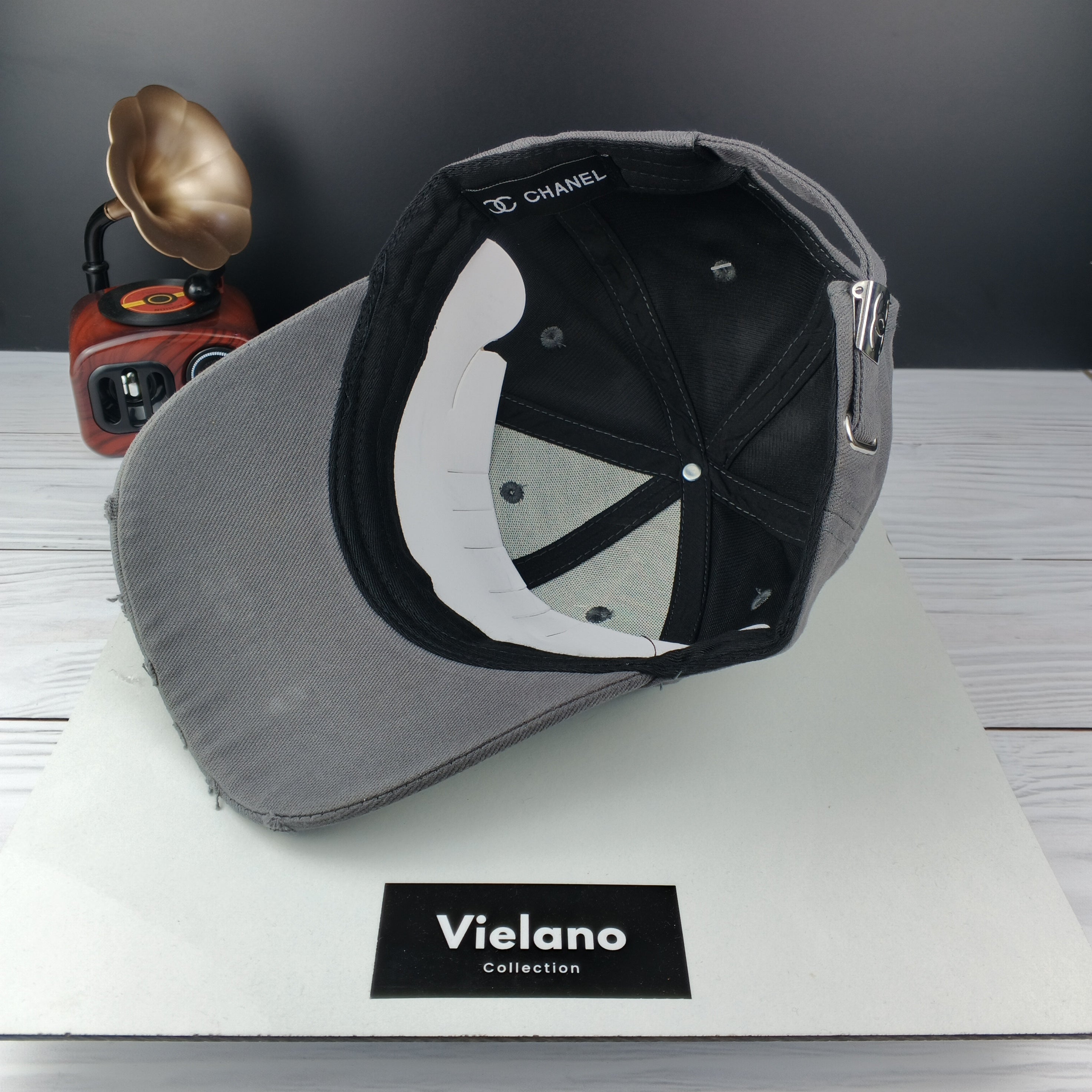 CASQUETTE CHANEL SUPER QUALITÉ VN-109