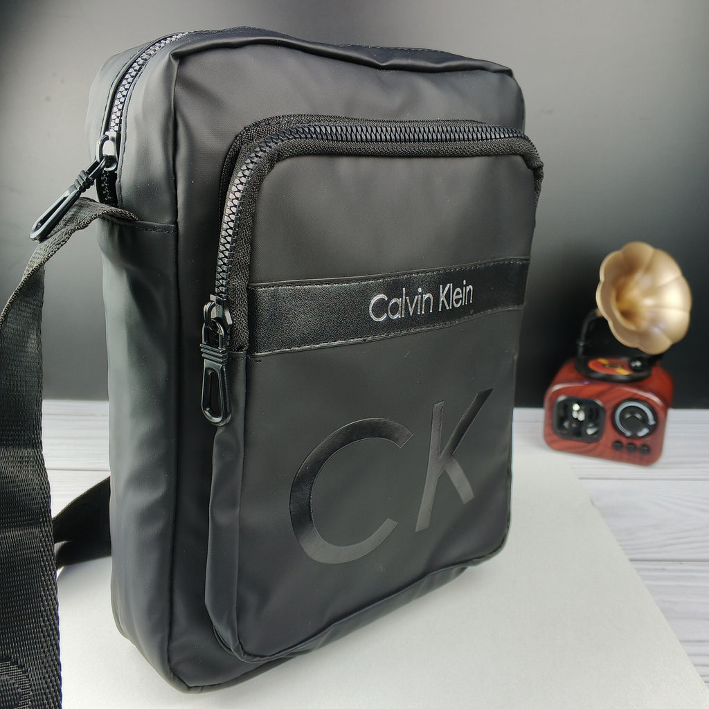 SACOCHE CALVIN KLEIN QUALITÉ PREMIUM VN-240