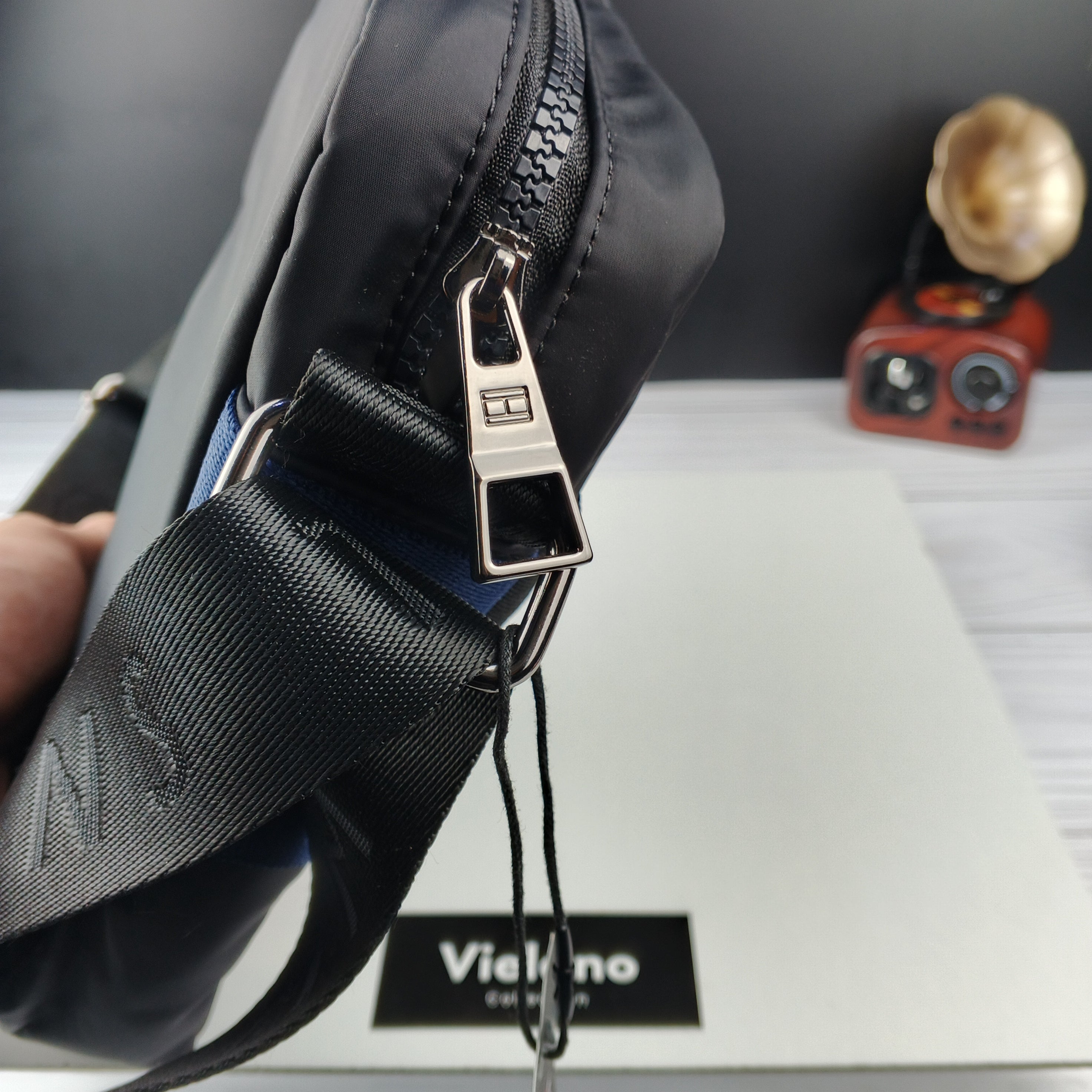 SACOCHE TOMMY QUALITÉ PREMIUM VN-258