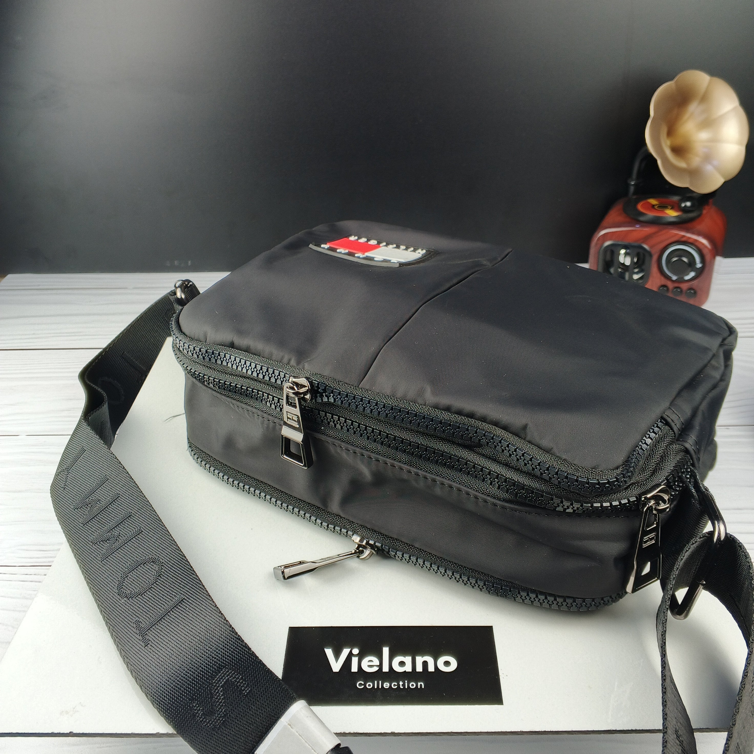SACOCHE TOMMY QUALITÉ PREMIUM VN-257