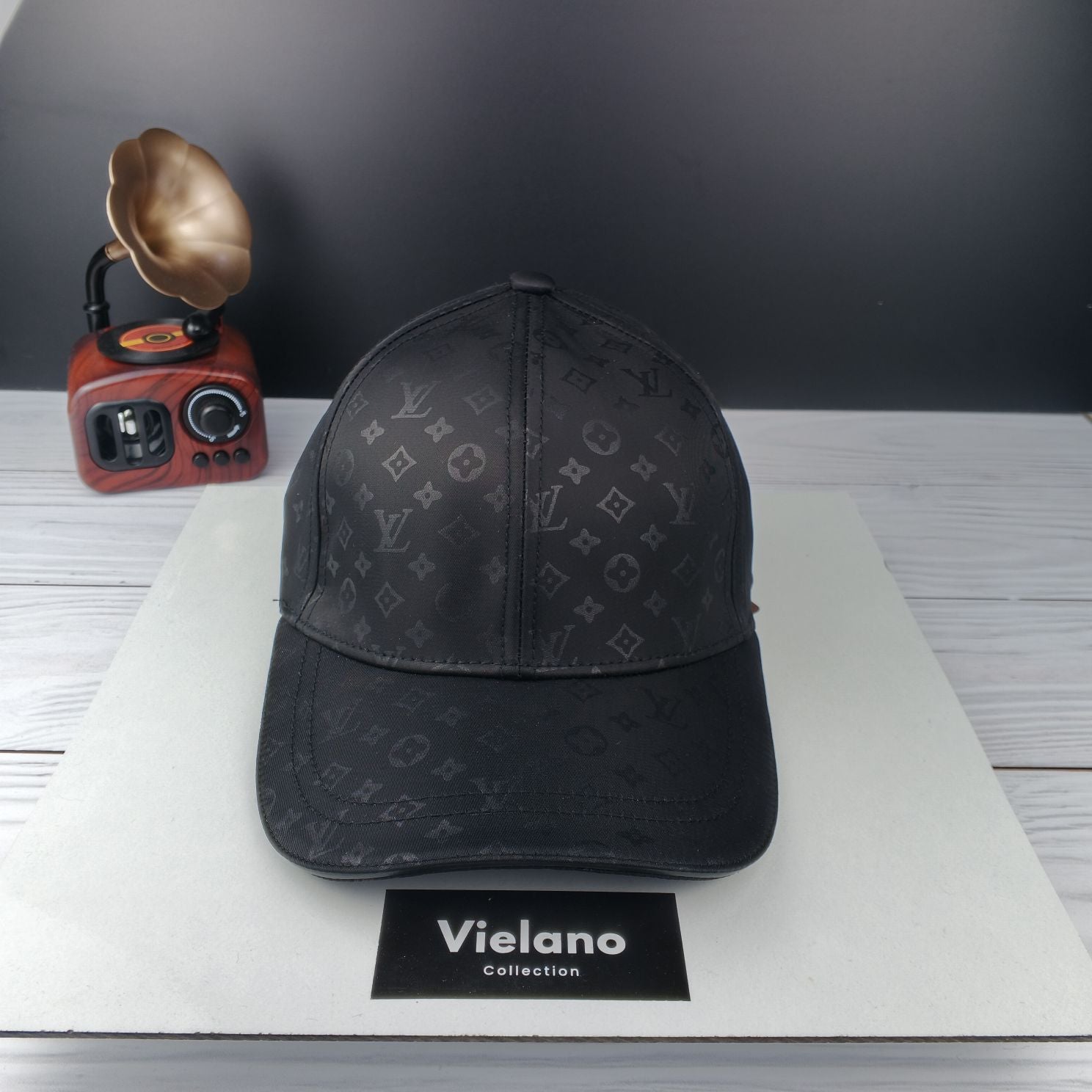 CASQUETTE LV SUPER QUALITÉ VN-165